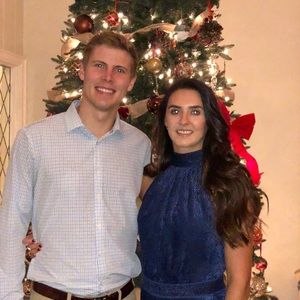 Meet your Posher, Brittney